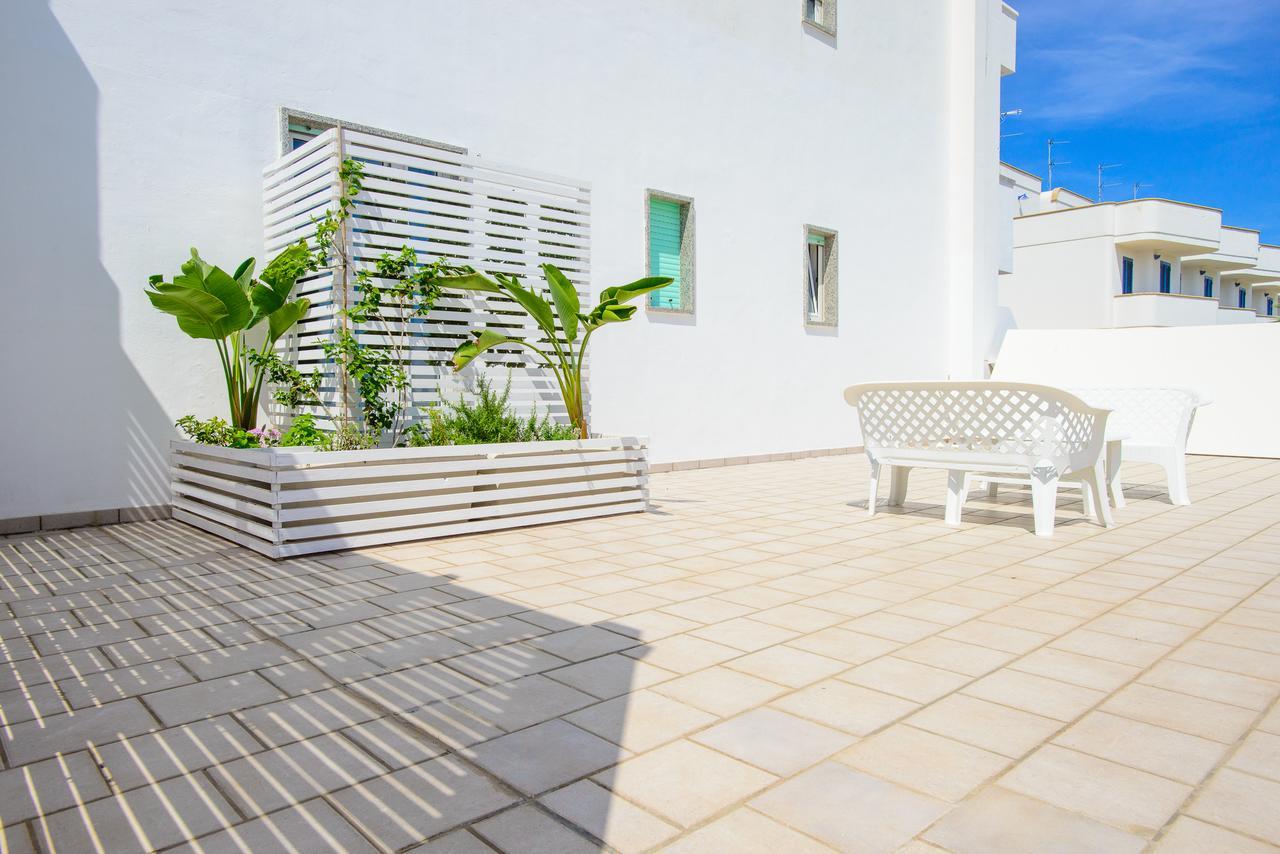 Blu Side Hotel & Residence Torre San Giovanni Exterior foto